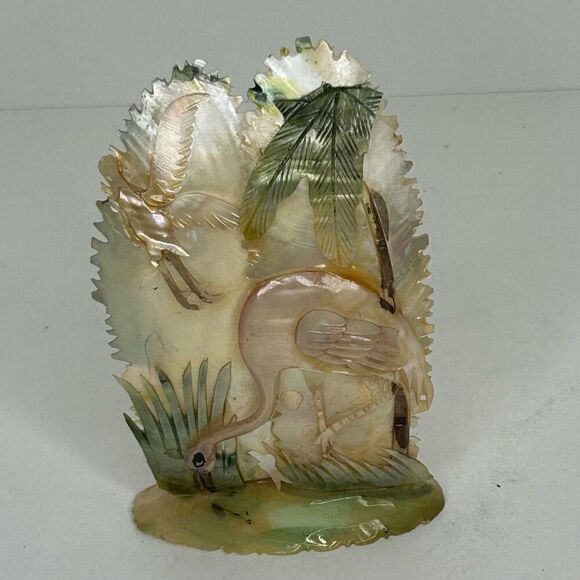 NWT Handcarved Tourist Mother Of Pearl Flamingo Deco Shell Art Multicolor Signed - Picture 13 of 14